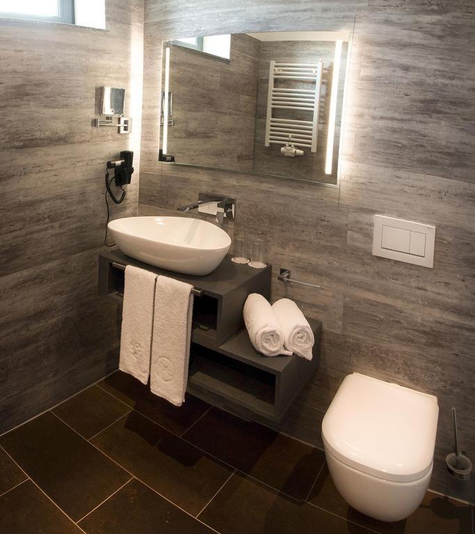 Hotel Lifestyle Mindelheim Eksteriør billede