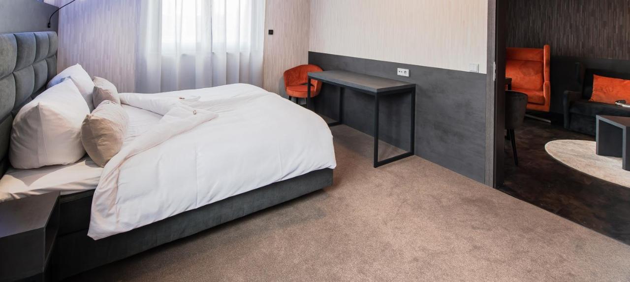 Hotel Lifestyle Mindelheim Eksteriør billede