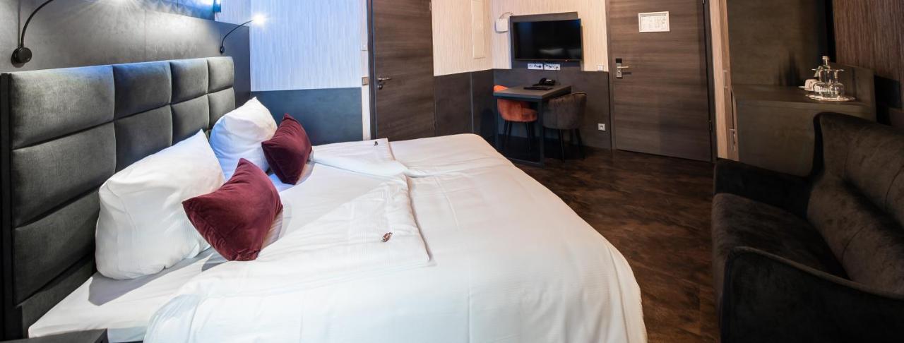 Hotel Lifestyle Mindelheim Eksteriør billede